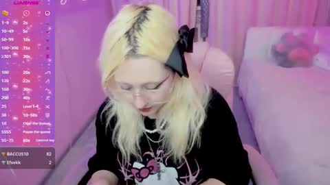 Snapshot of juliasharkk chatting on 20, 11, 2025 JuliaSharkk online show from 20, 11, 2025