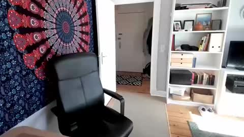 Snapshot of juliasometimes chatting on 27, 2, 2025 juliasometimes online show from 27, 2, 2025