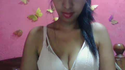 Snapshot of julie0612 chatting on 20, 10, 2025 julie0612 online show from 20, 10, 2025