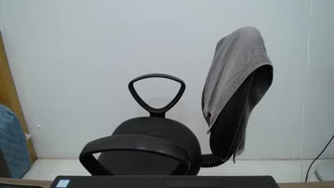 julie9x online show from 8, 3, 2026