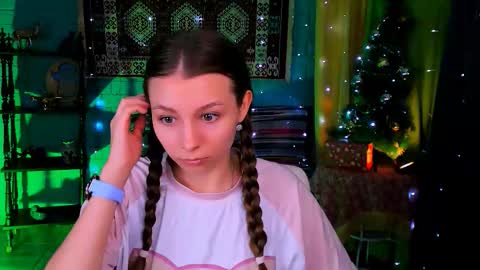 juliedaniel online show from 17, 12, 2025