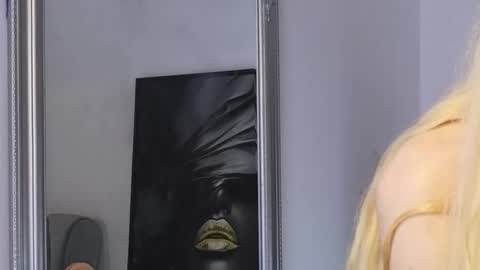 Julia online show from 8, 11, 2025