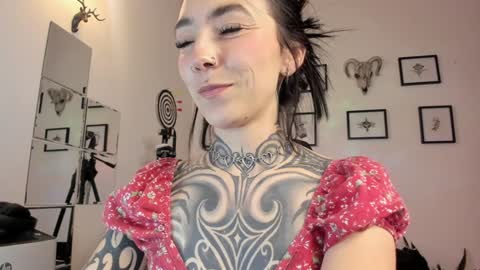 Snapshot of juliet_sourire chatting on 20, 1, 2025 juliet_sourire online show from 20, 1, 2025