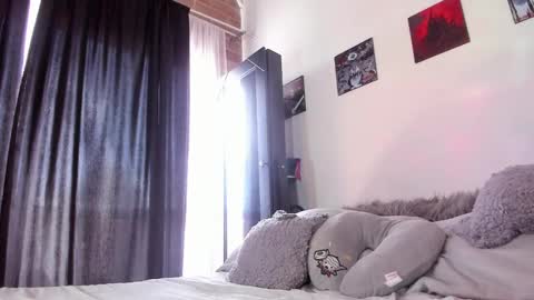 Snapshot of juliet_sourire chatting on 7, 2, 2025 juliet_sourire online show from 7, 2, 2025