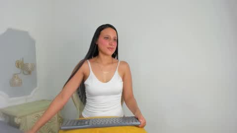 julieta_91 online show from 1, 3, 2026