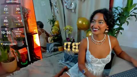 Snapshot of julieta__cooper chatting on 4, 5, 2026 Juli online show from 4, 5, 2026