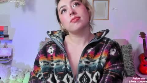 Juli  online show from 10, 4, 2026