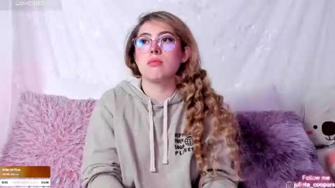 Snapshot of julieta_cooper20 chatting on 16, 7, 2026 Juli online show from 16, 7, 2026