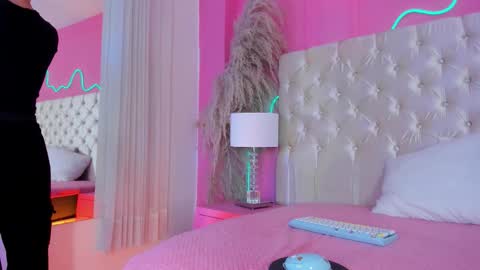 Julieta  online show from 31, 3, 2026