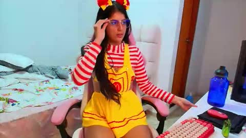 julieta_rose19 online show from 31, 10, 2025