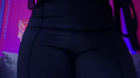  Julieta  online show from 9, 4, 2026