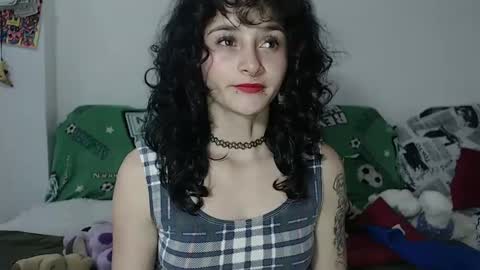 Julieta Jaguar online show from 18, 12, 2024