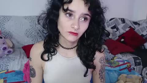 Julieta Jaguar online show from 8, 1, 2025