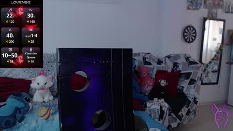 Julieta Jaguar online show from 7, 2, 2025