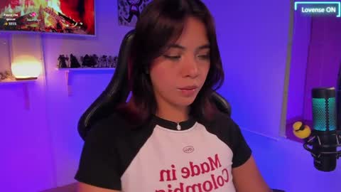 Snapshot of julietariverss chatting on 28, 3, 2026 Julieta online show from 28, 3, 2026