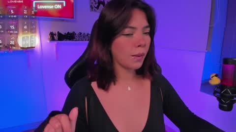 Snapshot of julietariverss chatting on 18, 4, 2026 Julieta online show from 18, 4, 2026