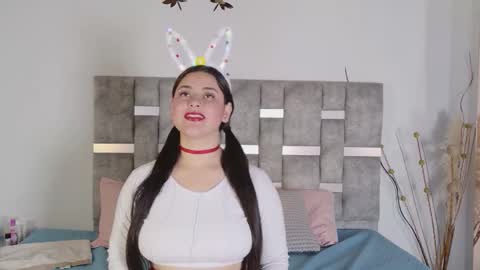 julietatorres_ online show from 6, 11, 2025