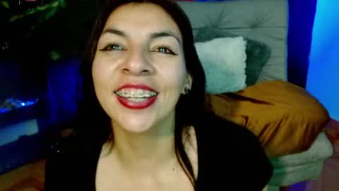 Snapshot of julieth_sex1 chatting on 2, 7, 2026 online show from 2, 7, 2026