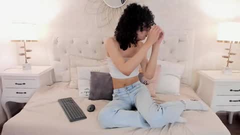 Snapshot of julietta___ chatting on 24, 3, 2026 julietta online show from 24, 3, 2026