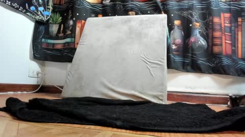 Julietta Jackson online show from 17, 12, 2024