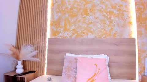 Snapshot of julietta_pink chatting on 11, 7, 2026 Julieta online show from 11, 7, 2026