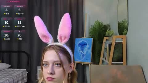 Snapshot of juliettakaniecki chatting on 25, 10, 2025 Mia online show from 25, 10, 2025