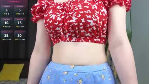 Snapshot of juliettakaniecki chatting on 26, 10, 2025 Mia online show from 26, 10, 2025