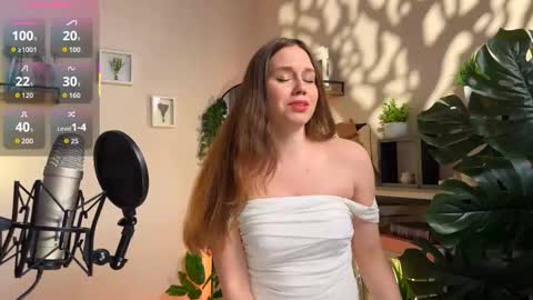 Snapshot of juliette_junson chatting on 5, 3, 2026 Julie online show from 5, 3, 2026