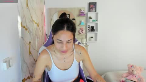 Snapshot of juliette_sweet05 chatting on 30, 4, 2026 juliette online show from 30, 4, 2026