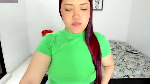 Snapshot of juline_smithh chatting on 17, 2, 2025 Juline Smith online show from 17, 2, 2025