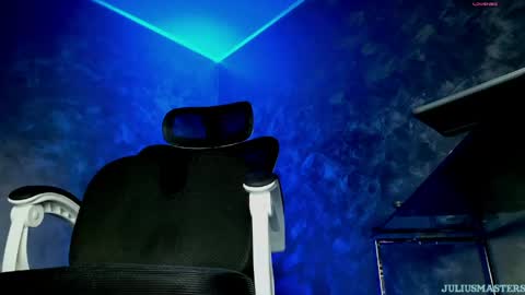 Snapshot of juliusmasters chatting on 17, 5, 2026 JULiUS online show from 17, 5, 2026