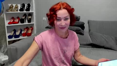 Snapshot of jullia_moor chatting on 19, 1, 2026 jullia_moor online show from 19, 1, 2026