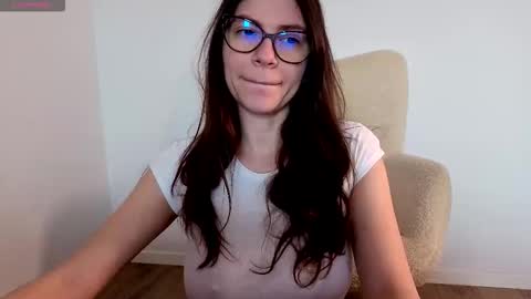 Jully online show from 10, 2, 2026