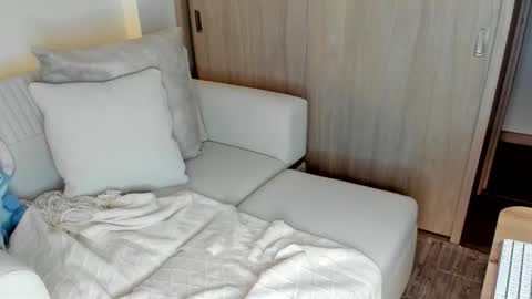 Snapshot of july_correa chatting on 15, 1, 2026 july_correa online show from 15, 1, 2026