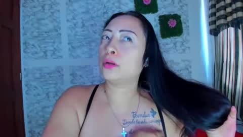 Snapshot of julybravo chatting on 16, 4, 2026 juliana online show from 16, 4, 2026