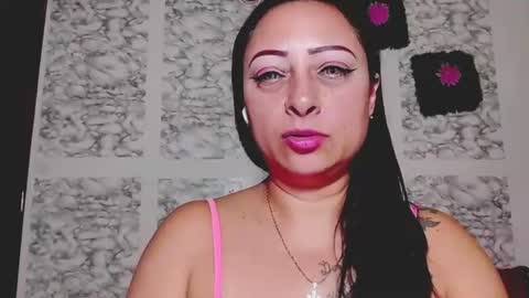 Snapshot of julybravo chatting on 12, 7, 2026 juliana online show from 12, 7, 2026