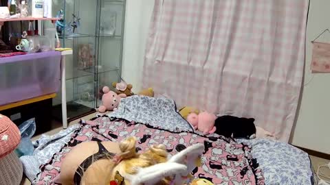 Snapshot of june999bunny chatting on 25, 12, 2024 june999bunny online show from 25, 12, 2024