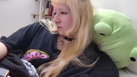 Snapshot of june999bunny chatting on 20, 2, 2026 june999bunny online show from 20, 2, 2026