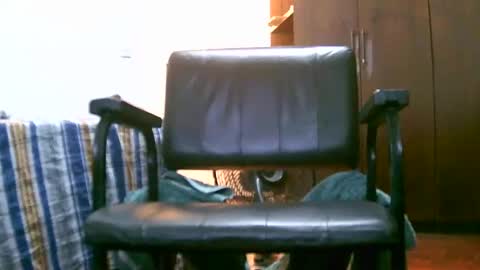 Mia online show from 10, 3, 2025