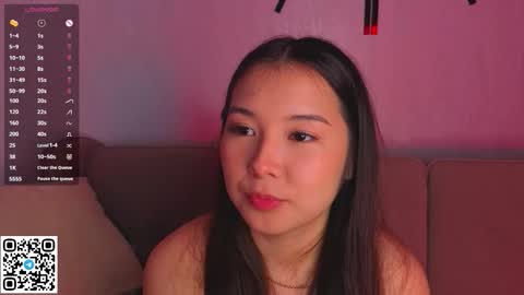 Snapshot of juniebogany chatting on 23, 10, 2025 Bella online show from 23, 10, 2025