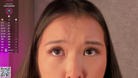 Snapshot of juniebogany chatting on 21, 11, 2025 Bella online show from 21, 11, 2025