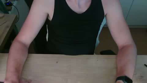 Snapshot of junk2711 chatting on 30, 6, 2026 junk2711 online show from 30, 6, 2026