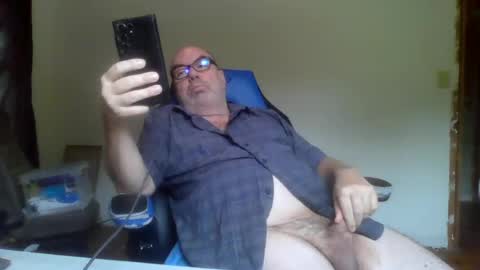 Snapshot of junkhp1 chatting on 17, 7, 2026 junkhp1 online show from 17, 7, 2026