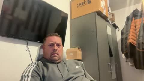 Junky online show from 28, 10, 2025