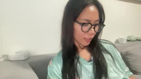 junovaughn online show from 25, 10, 2025