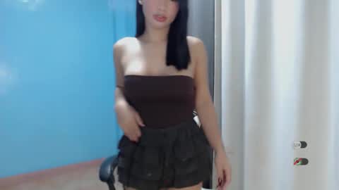 Snapshot of juny_lanyy chatting on 9, 6, 2026 Julia online show from 9, 6, 2026