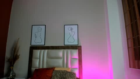 Snapshot of jupiterfoxxxx chatting on 10, 1, 2025 Jupiter Fox online show from 10, 1, 2025