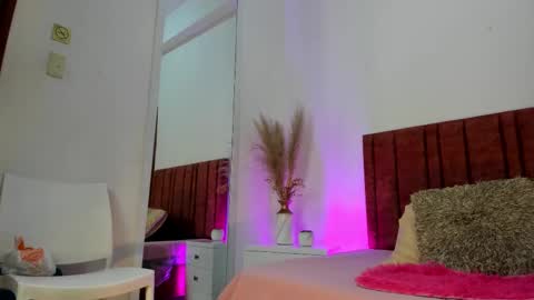 Snapshot of jupiterfoxxxx chatting on 22, 9, 2025 Jupiter Fox online show from 22, 9, 2025