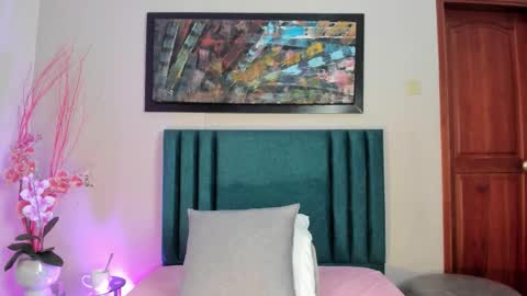 Snapshot of jupiterfoxxxx chatting on 18, 12, 2025 Jupiter Fox online show from 18, 12, 2025