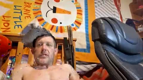 Snapshot of jusntym chatting on 3, 11, 2025 jusntym online show from 3, 11, 2025